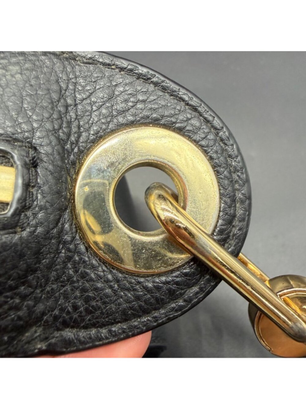 Michael Kors Barlow Medium Black Leather Purse Bag Grommet Adjustable Strap - Picture 9 of 16